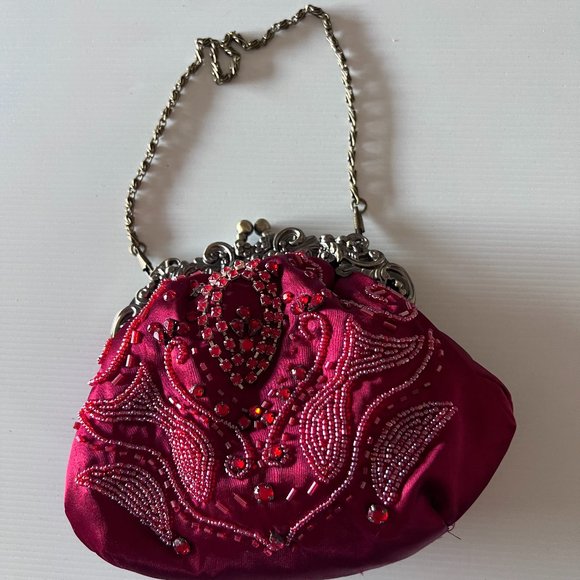 Vintage Handbags - Red Vintage Style Clutch Wristlet Bag With Beads & Gems Detail